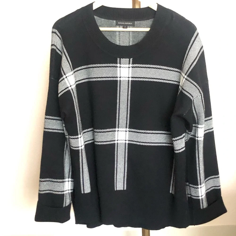 Pattern sweater - Picture 1 of 3